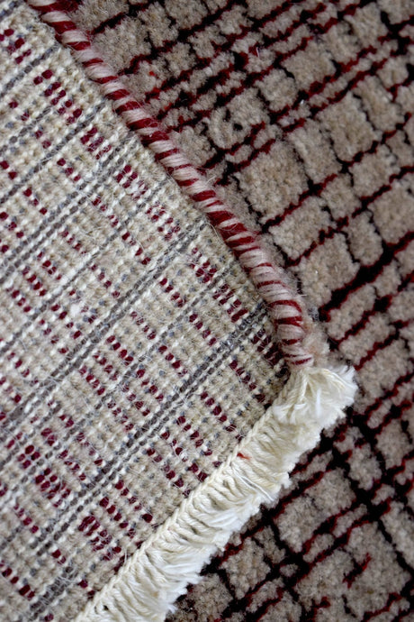 Ivory and Maroon Modern Style Hand Knotted 2x3 Wool Area Rug