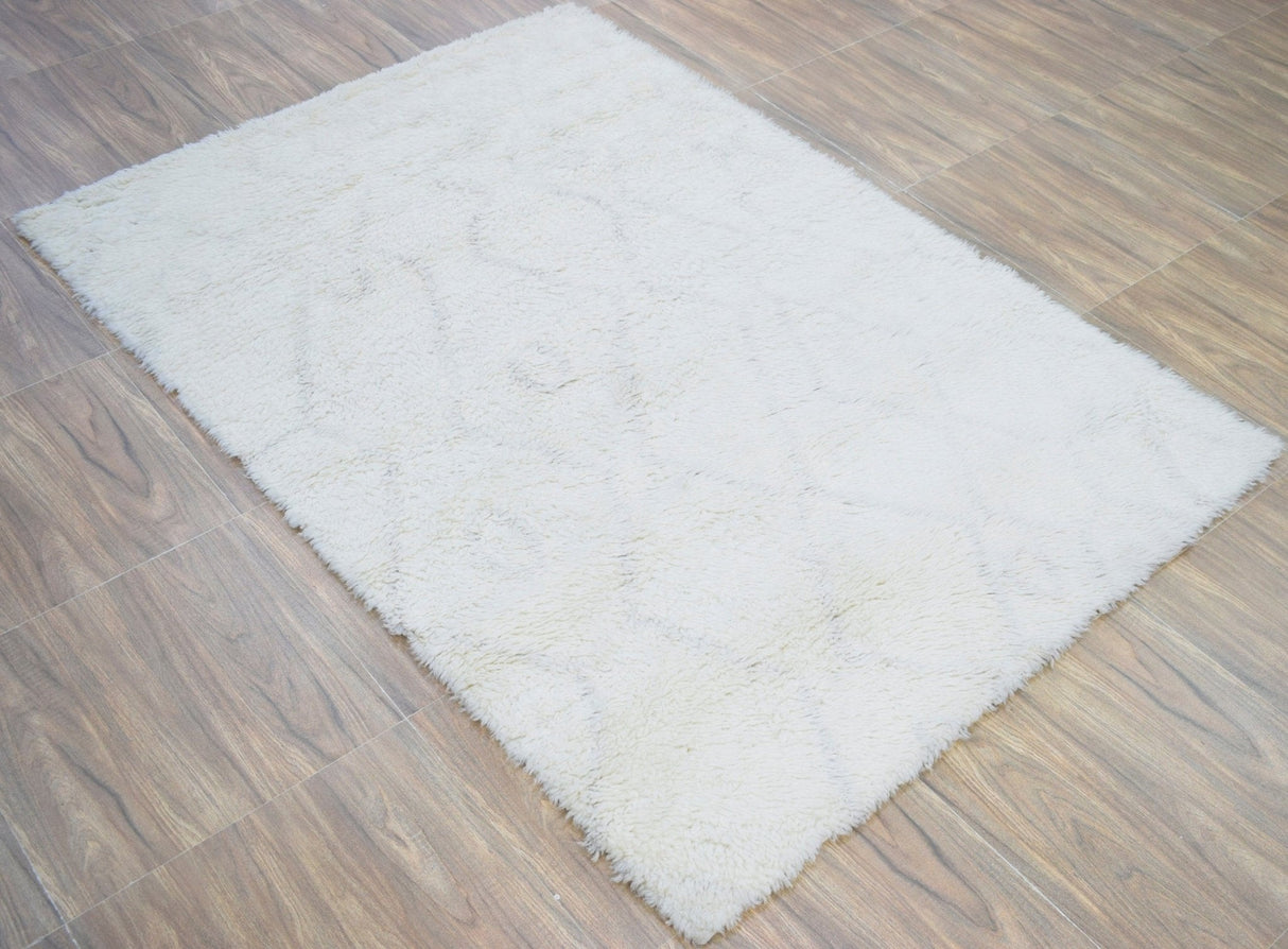 Ivory Modern Style Handmade Wool Area Rug