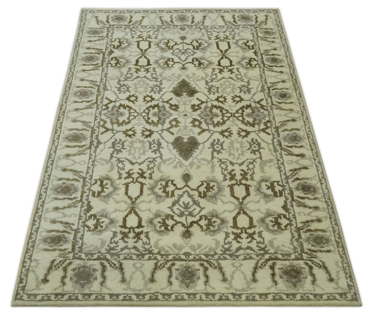 Ivory, Olive and Gray Traditional Hand Knotted Oriental Oushak 5x8 wool Area Rug