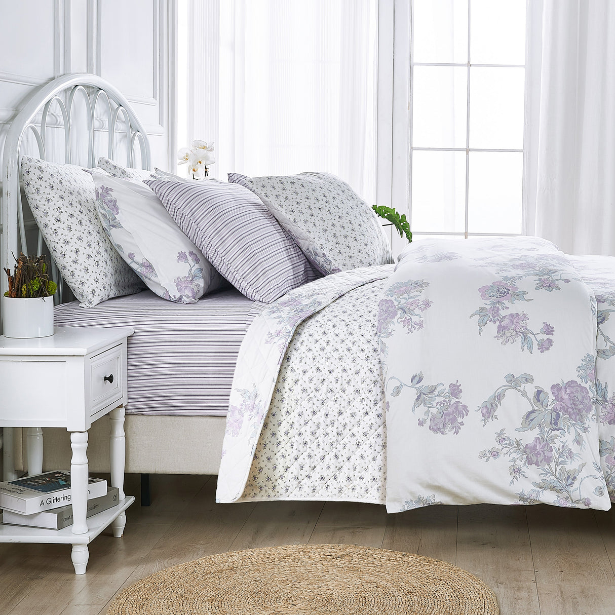 Jardin De Rose Printed Cotton Percale Duvet Set-Duvets-Parc Decor