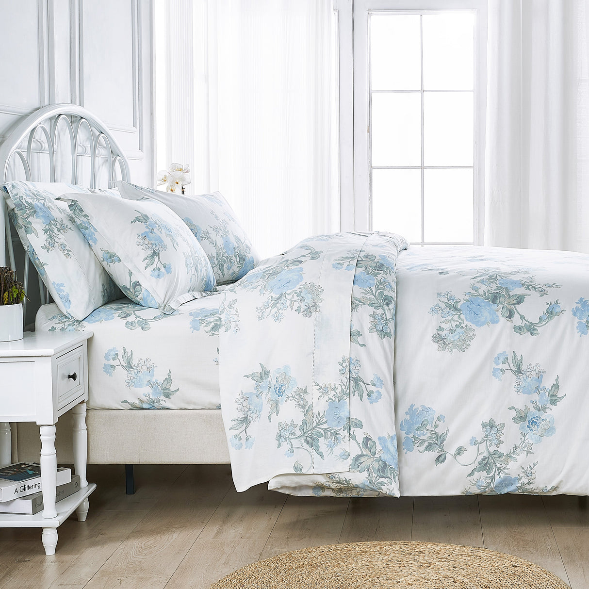 Jardin De Rose Printed Cotton Percale Duvet Set-Duvets-Parc Decor