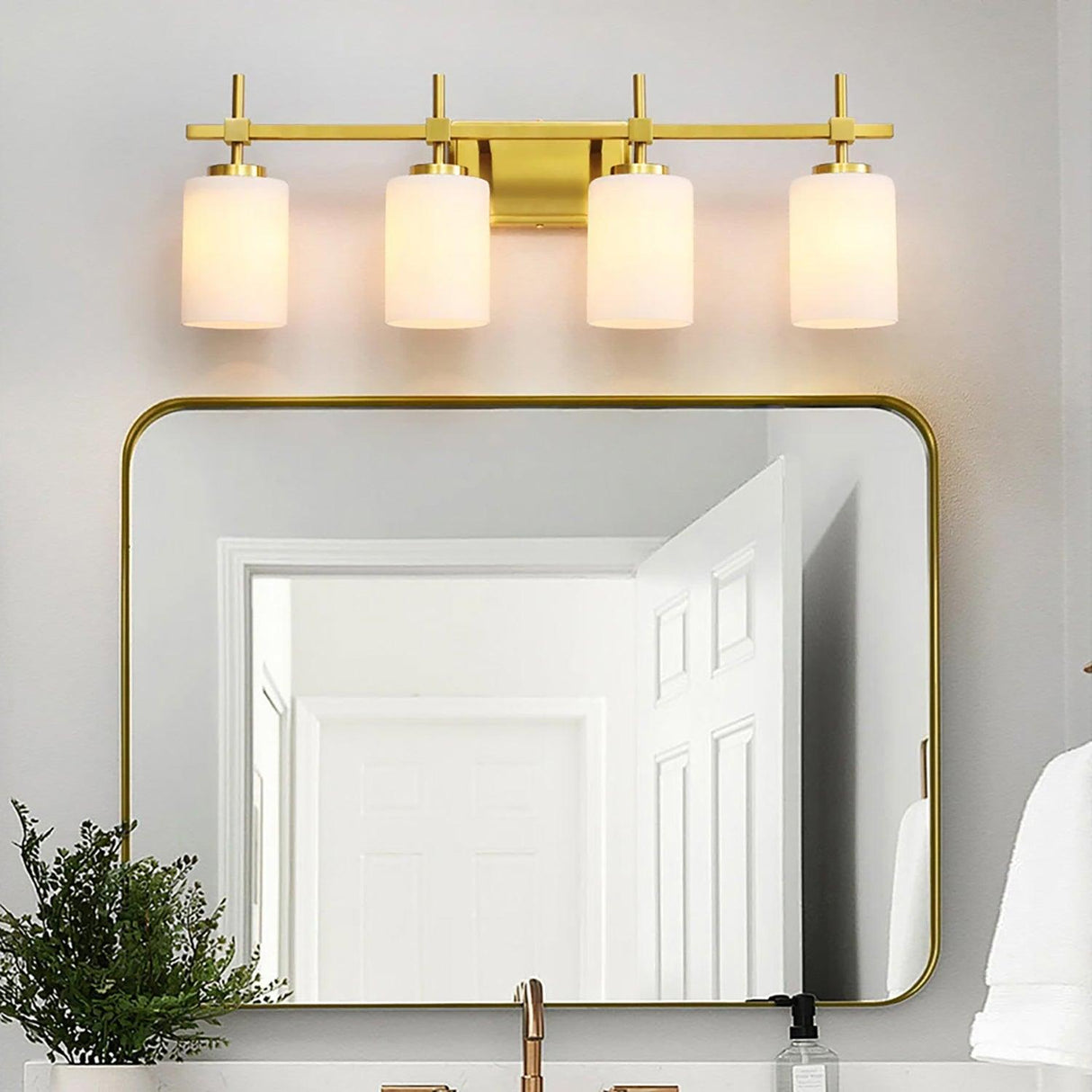 Jasper Gold Modern Frosted Glass 4-Light Bathroom Vanity Light-壁灯-Parc Decor