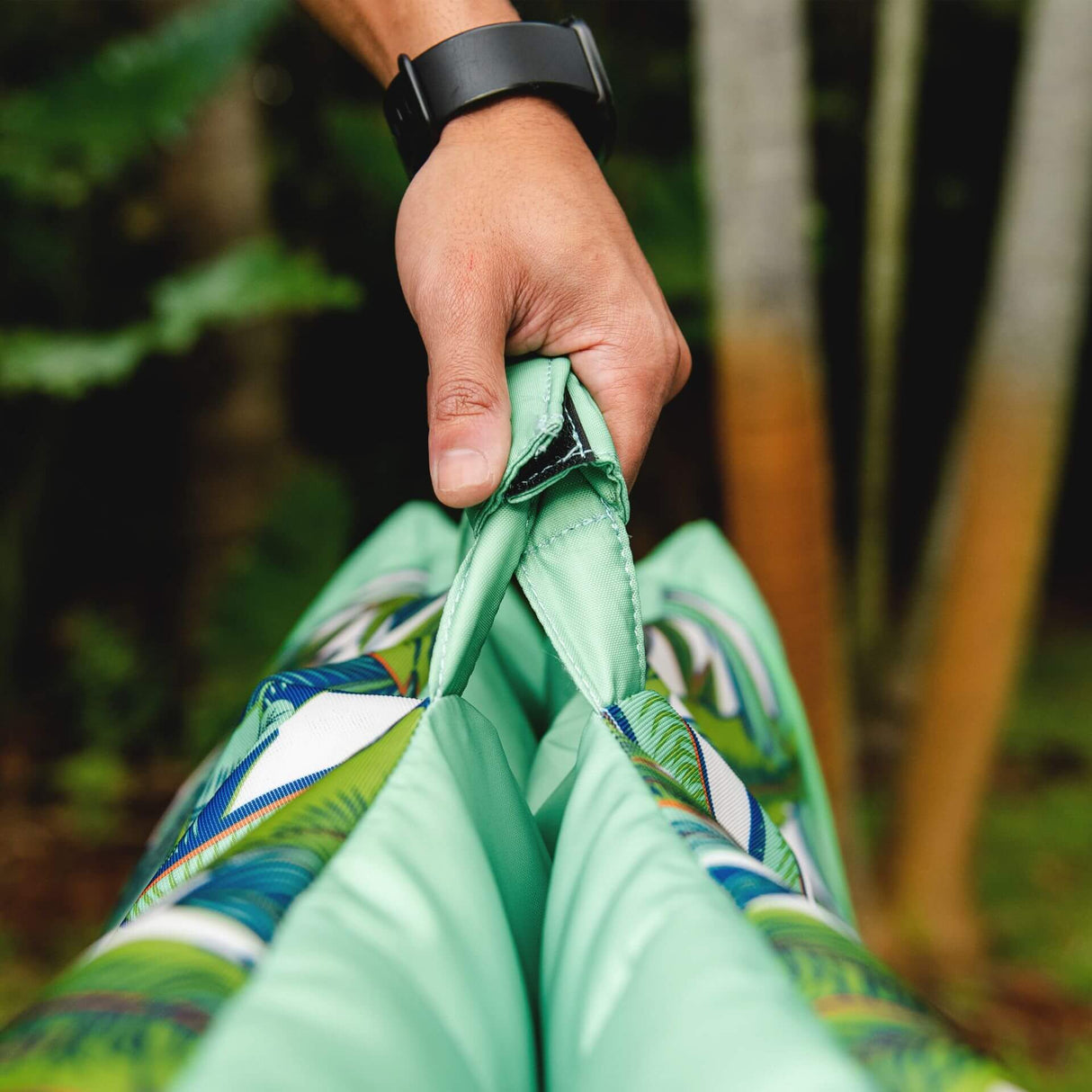 Kona-pool float-Parc Decor