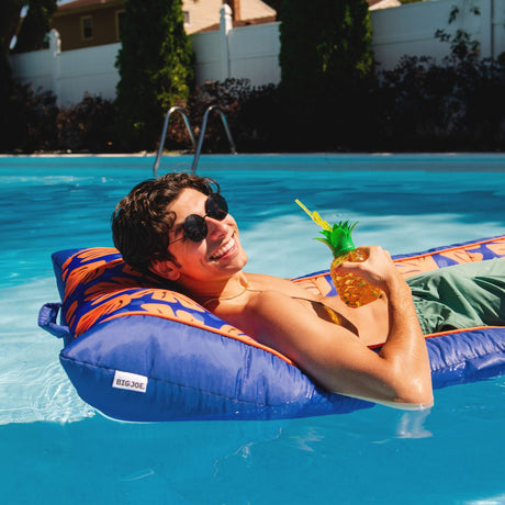 Kona-pool float-Parc Decor