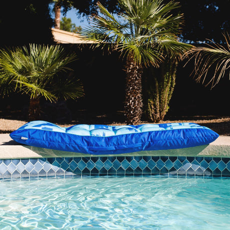 Kona-pool float-Parc Decor