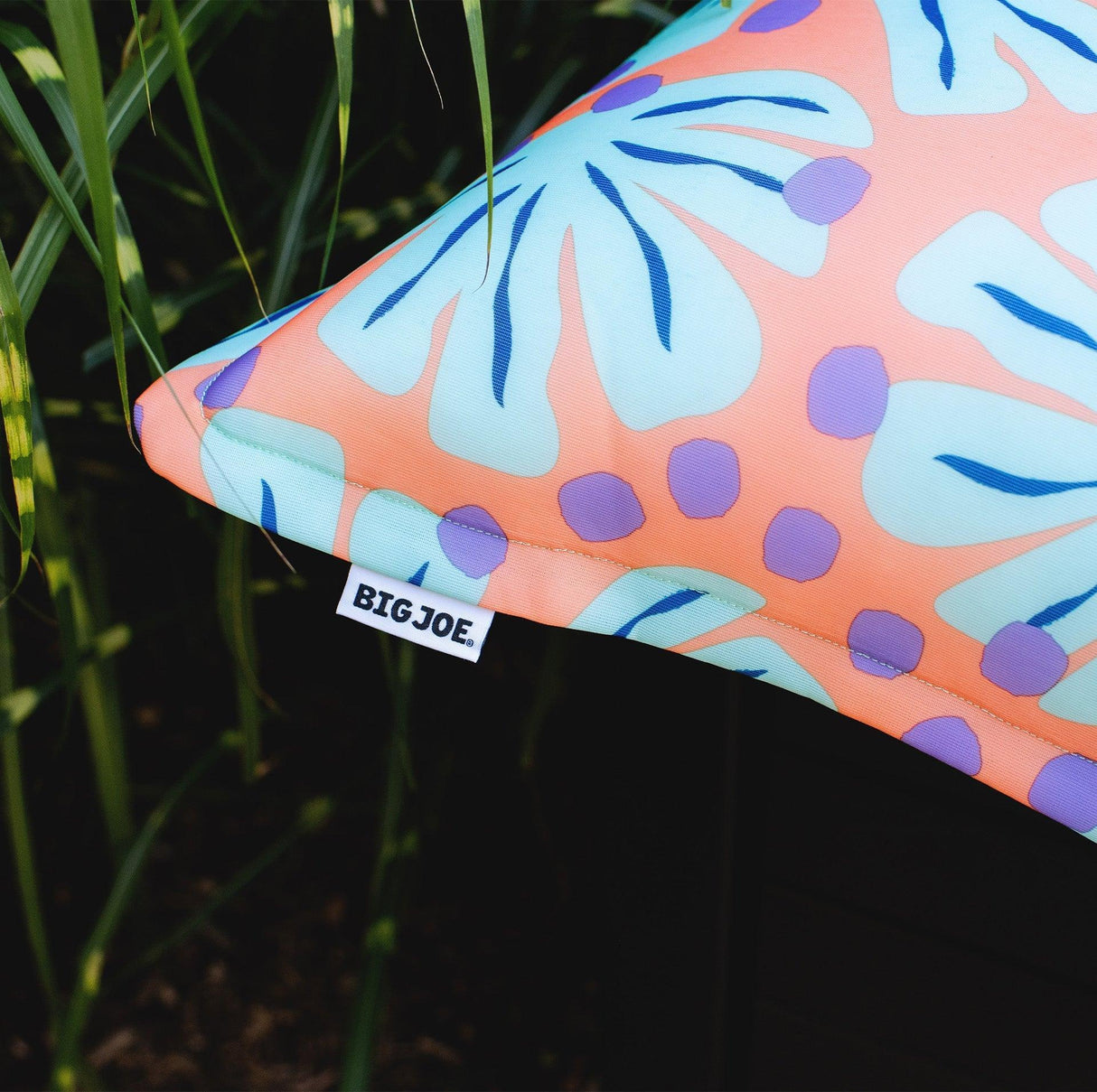 Lagoon Lounger