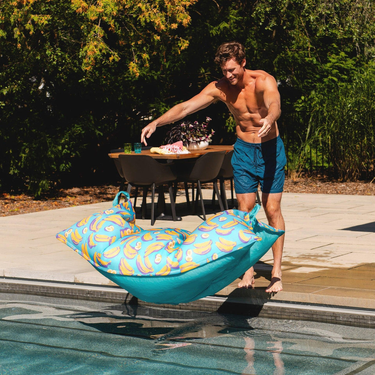 Lagoon Lounger