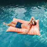 Lagoon Lounger