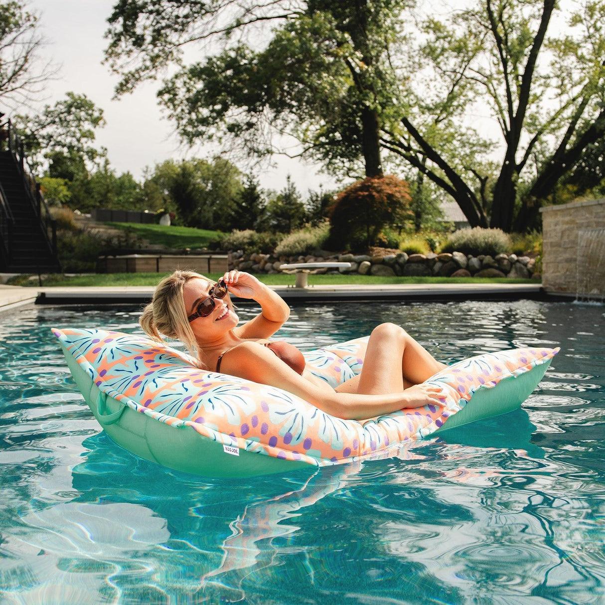 Lagoon Lounger