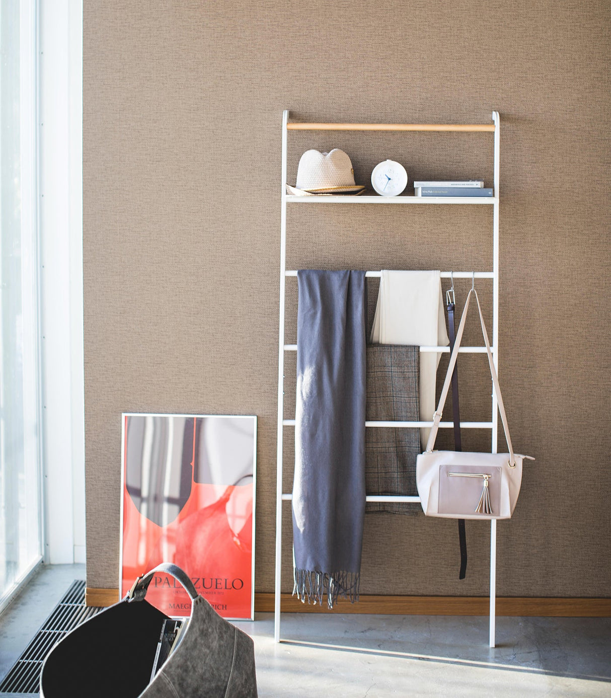 Leaning Storage Ladder With Shelf (63" H) - Steel-Leaning Ladder-Parc Decor