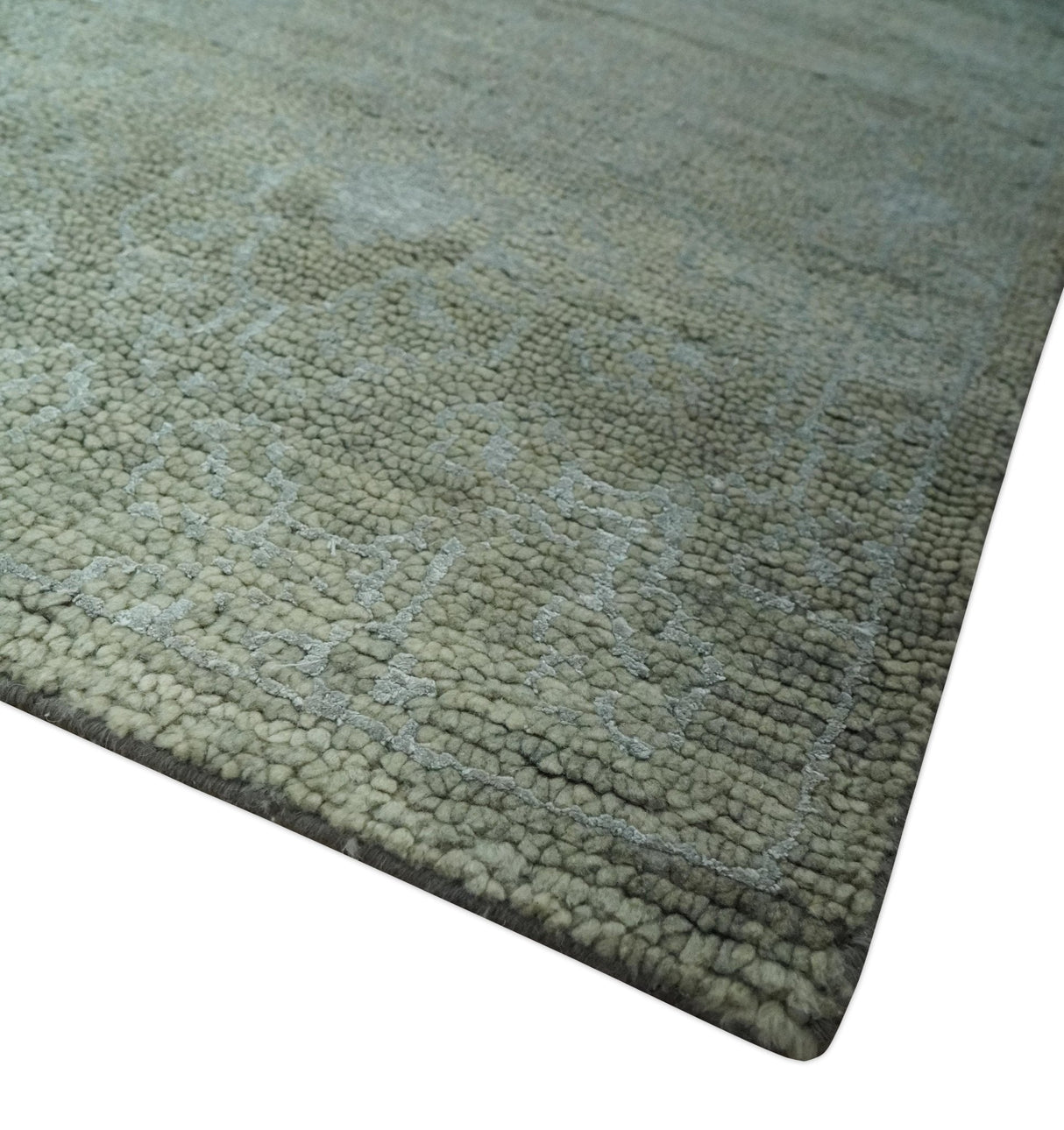 Light Green and Silver Traditional Large design 5x8 Hand Knotted wool and Art Silk Area Rug
