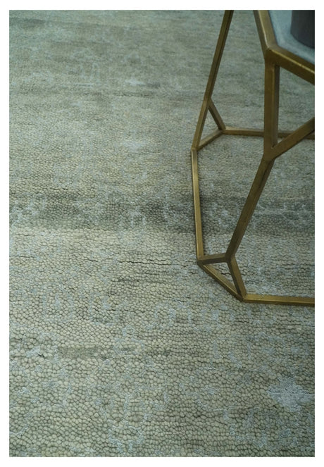 Light Green and Silver Traditional Large design 5x8 Hand Knotted wool and Art Silk Area Rug