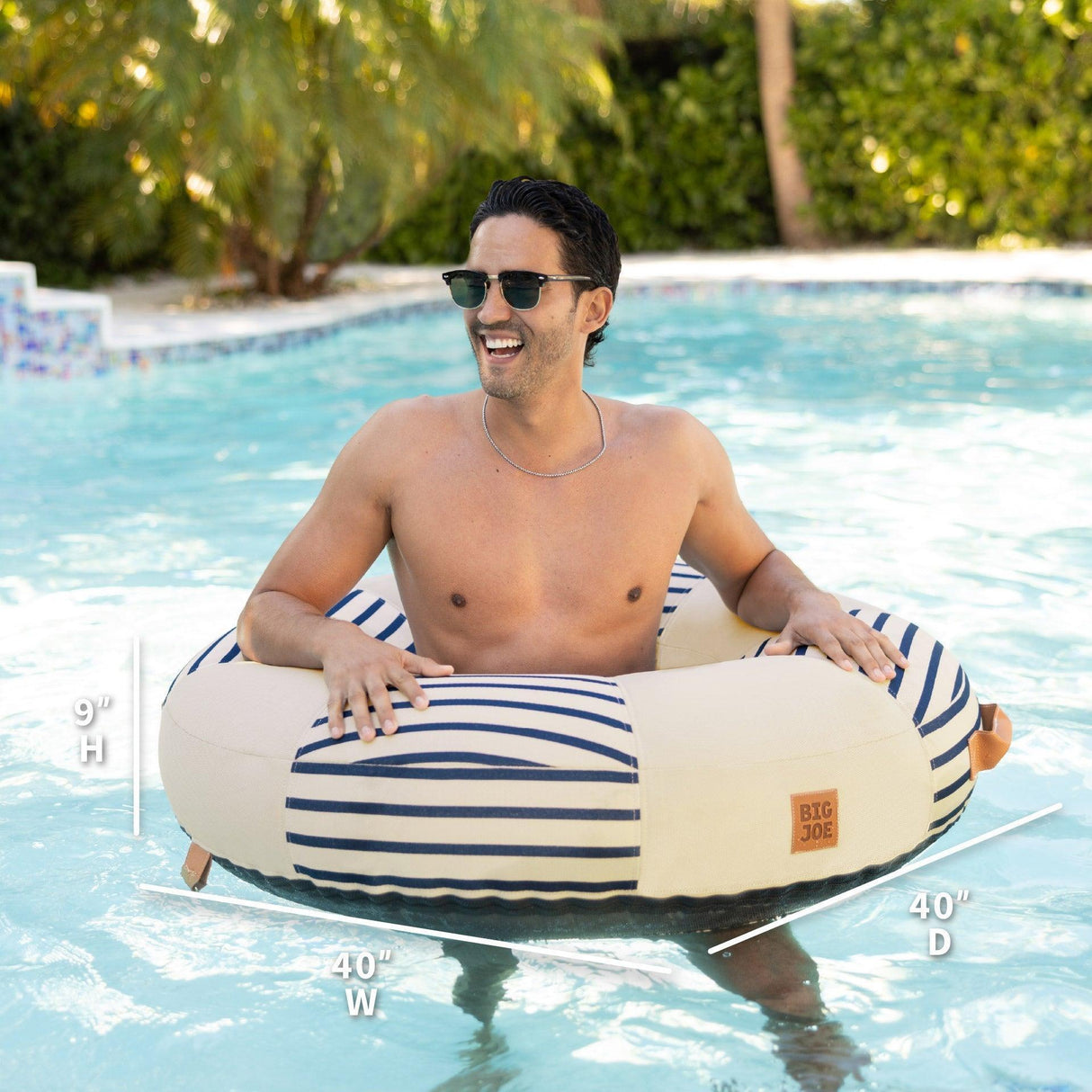 Lux Inflatable Ring