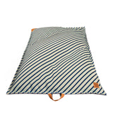 Lux Lagoon Lounger
