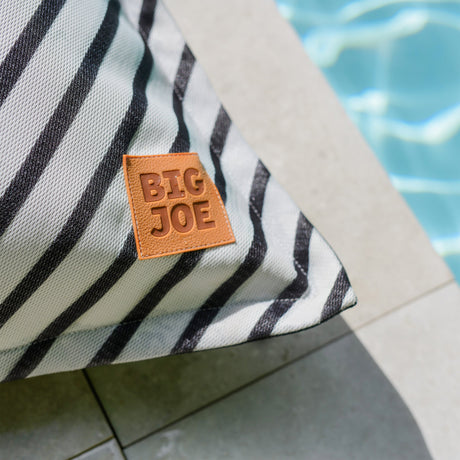 Lux Lagoon Lounger-pool float-Parc Decor