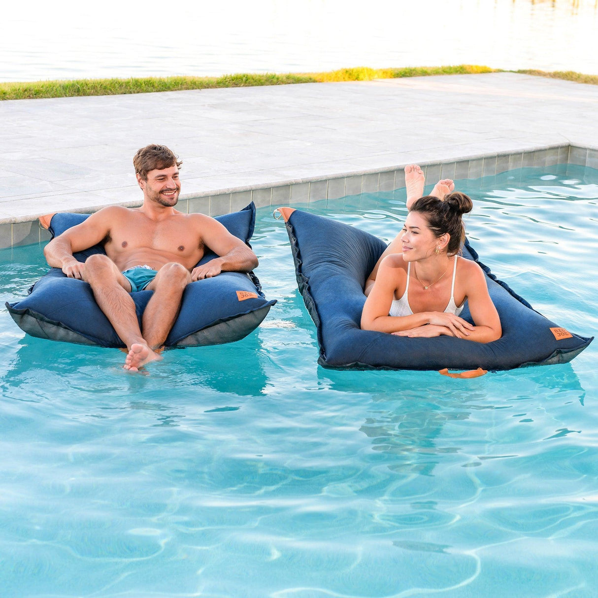 Lux Lagoon Lounger with Sunbrella® Fabric
