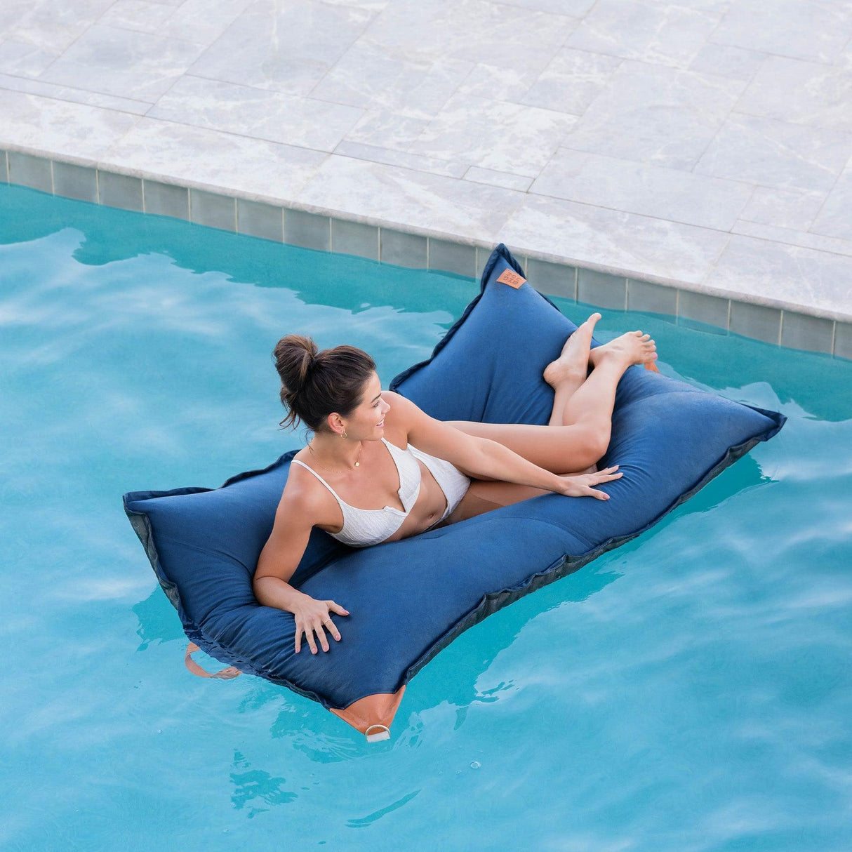 Lux Lagoon Lounger with Sunbrella® Fabric