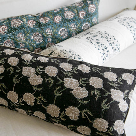 Maria Linen Floral Throw Pillow Cover, Noir-Floral Pillows-Parc Decor