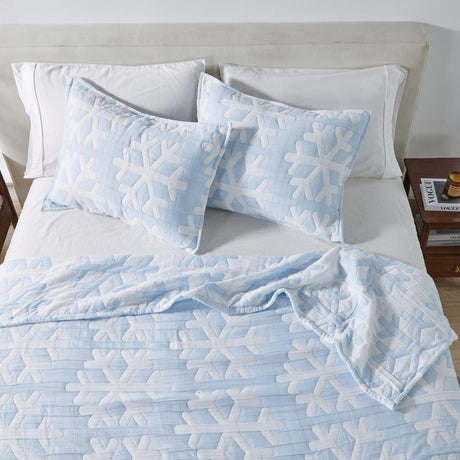 Matelassé Snowflake Quilt Set - Nino Collection-Quilts & Comforters-Parc Decor