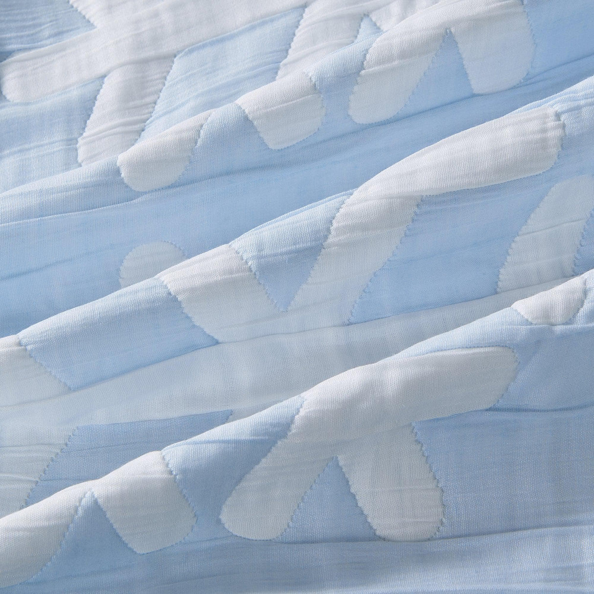 Matelassé Snowflake Quilt Set - Nino Collection-Quilts & Comforters-Parc Decor