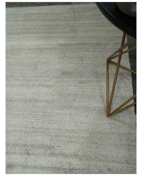 Modern 6x8 Ivory and Silver Wool Hand Woven Area Rug