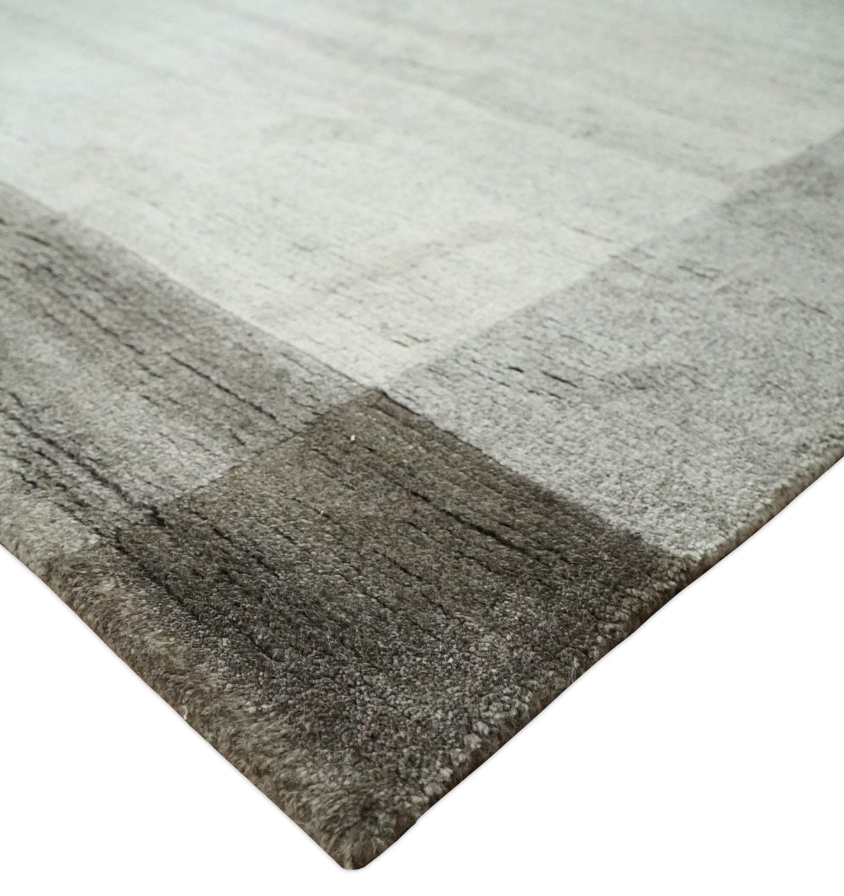 Modern 6x8 Ivory and Silver Wool Hand Woven Area Rug