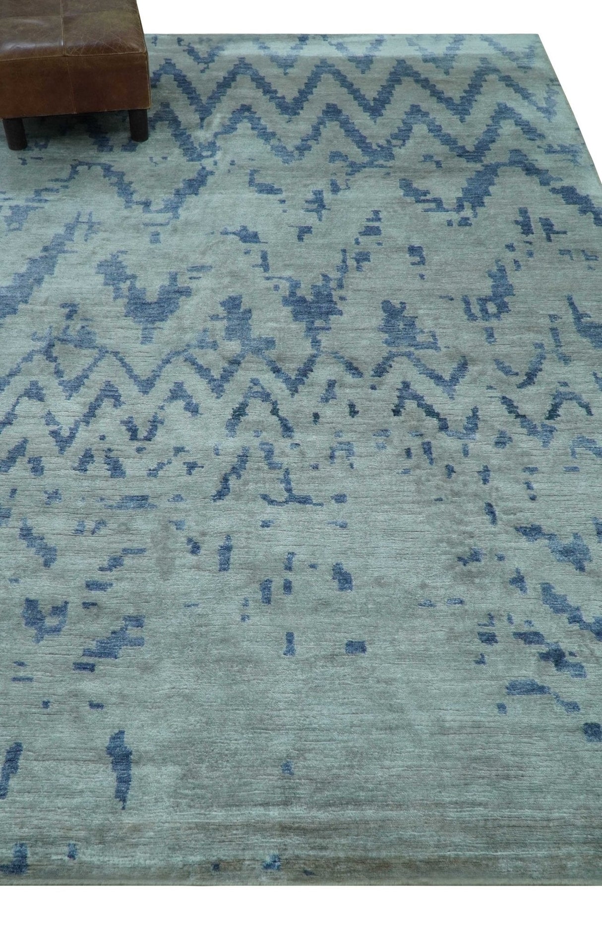 Modern Abstract Blue And Gray Hand Knotted 6x9 Bamboo Silk Area Rug