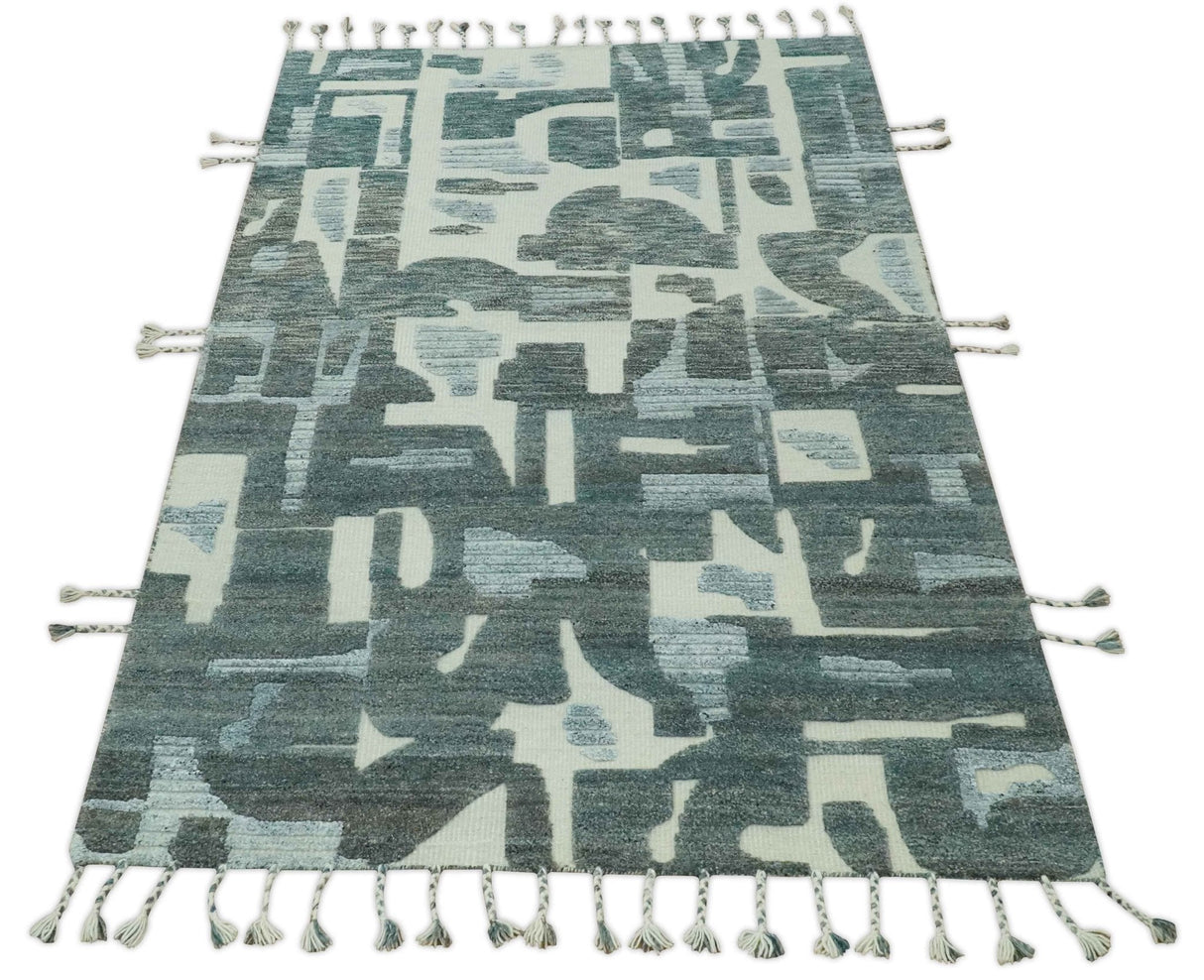 Modern abstract Carved Texture Green, Ivory and Silver 5x8 Hand Knotted Wool Area Rug