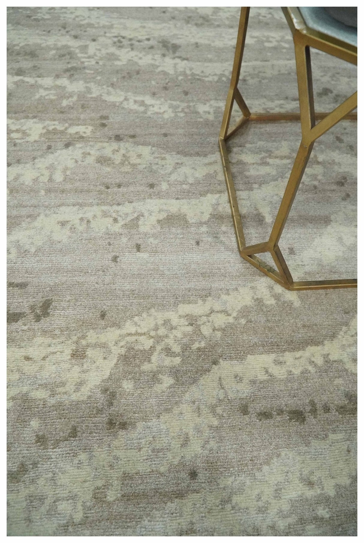 Modern Abstract Silver and Beige Hand knotted 6x9 Art Silk Area Rug-Area Rug-Parc Decor