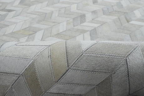 Modern Chevron Design Handmade Ivory and Silver Area Rug