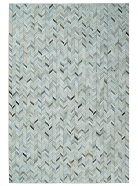 Modern Chevron Design Ivory and Silver Handmade Area Rug