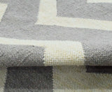 Modern Chevron Gray and Beige Dhurrie Wool Polyester 5x8 Rug