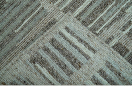 Modern Contemporary Beige And Gray Hand Knotted 2x3 Wool Area Rug