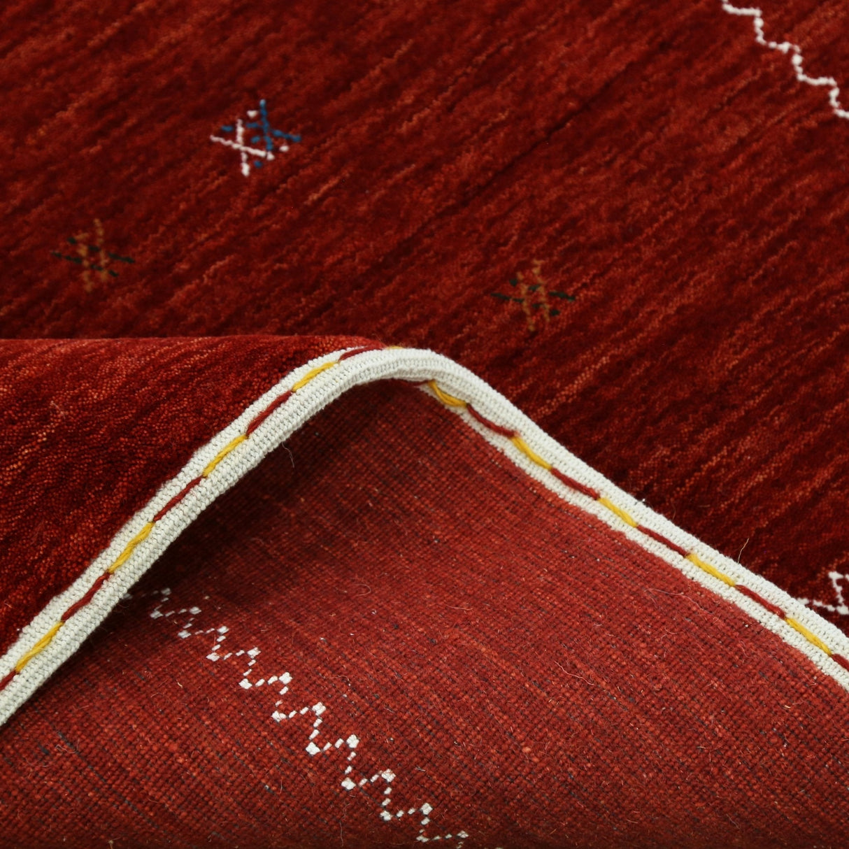 Modern Design Red Hand Loomed Wool Area Rug