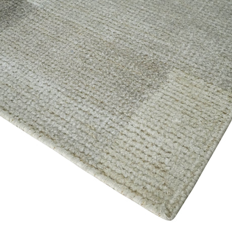 Modern Geometrical Hand knotted 2x3 Gray, Beige and Silver Area Rug