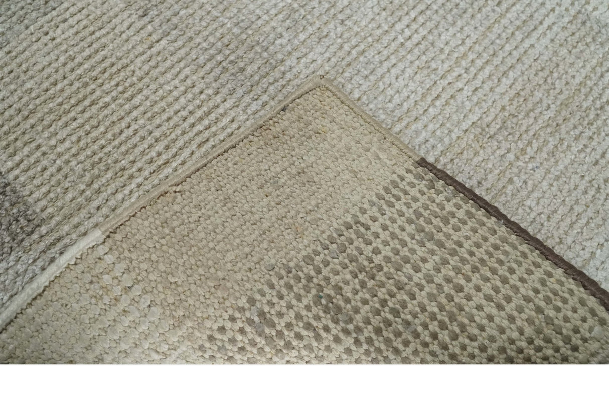 Modern Geometrical Hand knotted 2x3 Gray, Beige and Silver Area Rug