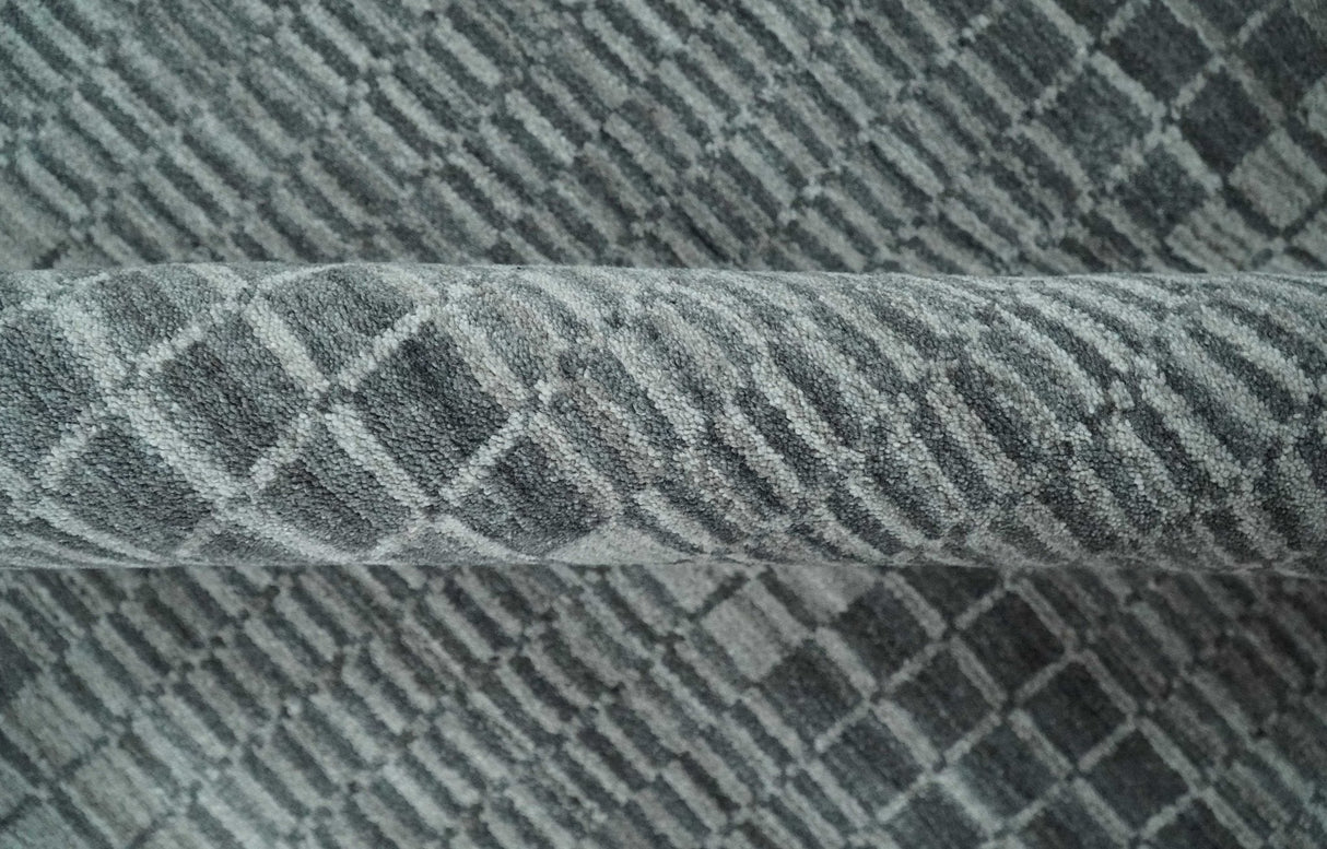 Modern Geometrical Hand Made 8x10 Charcoal, Gray and Silver Blended Wool Area Rug