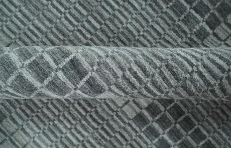 Modern Geometrical Hand Made 8x10 Charcoal, Gray and Silver Blended Wool Area Rug