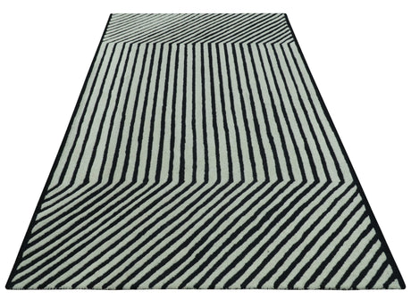 Modern Geometrical Pattern Black And White Hand Tufted Custom Made wool rug