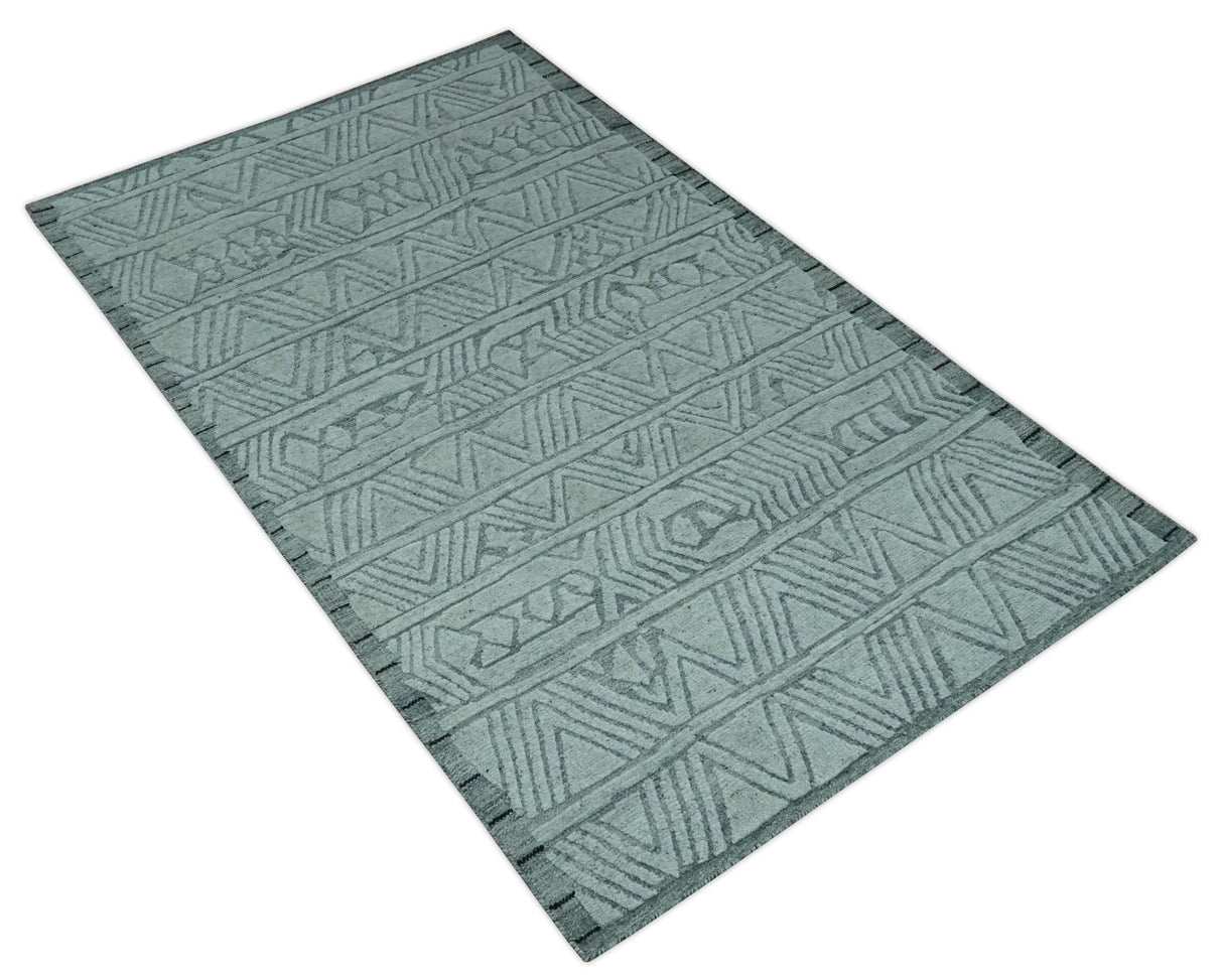 Modern Geometrical Silver and Gray Chevron Design Hand Carved wool Rug
