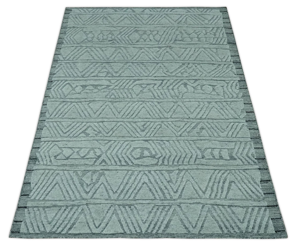 Modern Geometrical Silver and Gray Chevron Design Hand Carved wool Rug