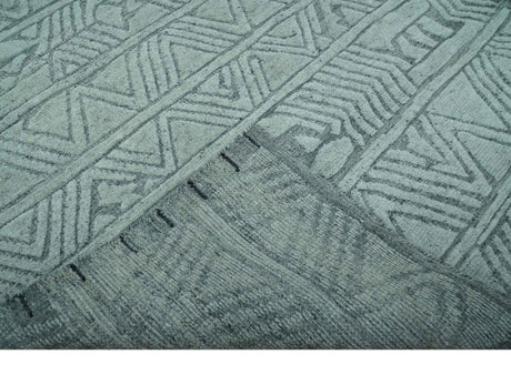Modern Geometrical Silver and Gray Chevron Design Hand Carved wool Rug