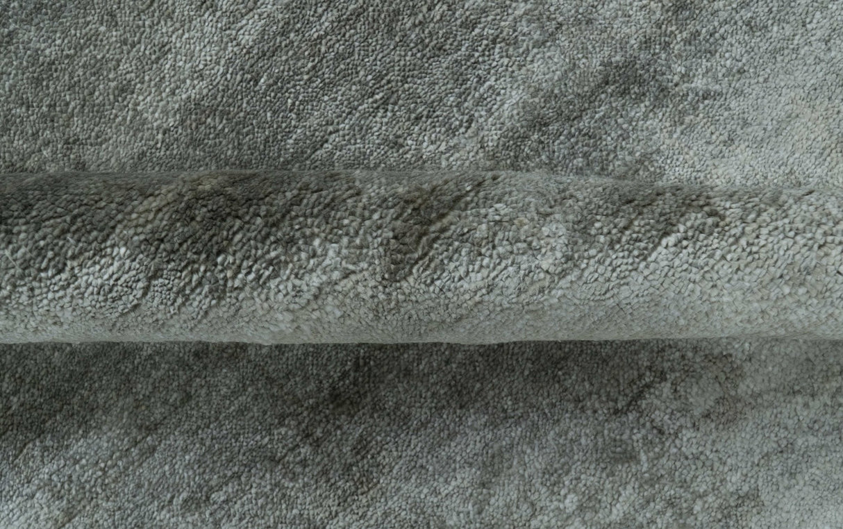 Modern Gray Solid Design 6x8.7 Hand Knotted Wool Area Rug