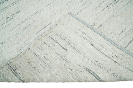 Modern Ivory and Gray Hand Made 5x8 Wool Area Rug