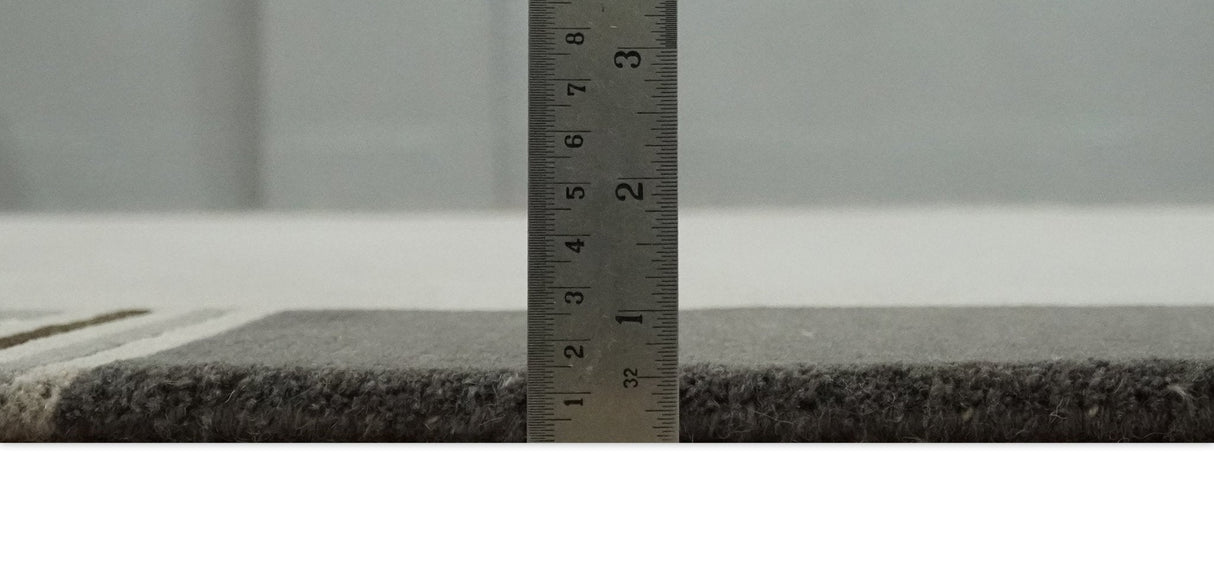Modern Scandinavian 6x8 Silver and Charcoal Wool Hand Woven Area Rug