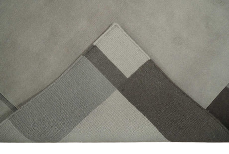 Modern Scandinavian 6x8 Silver and Gray Wool Hand Woven Area Rug