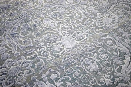 Modern Silver And Gray Hand Knotted Bamboo Silk 8x10 Area Rug