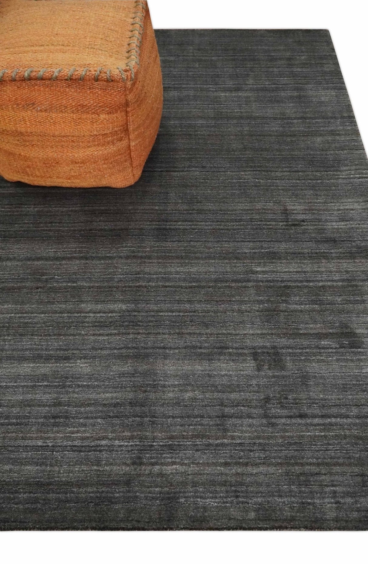 Modern Solid Silver and Charcoal Shaded 5x7 Blended Wool Area Rug
