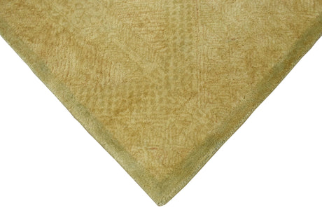 Modern Style Gold Hand Tufted Wool 5x8 Area Rug