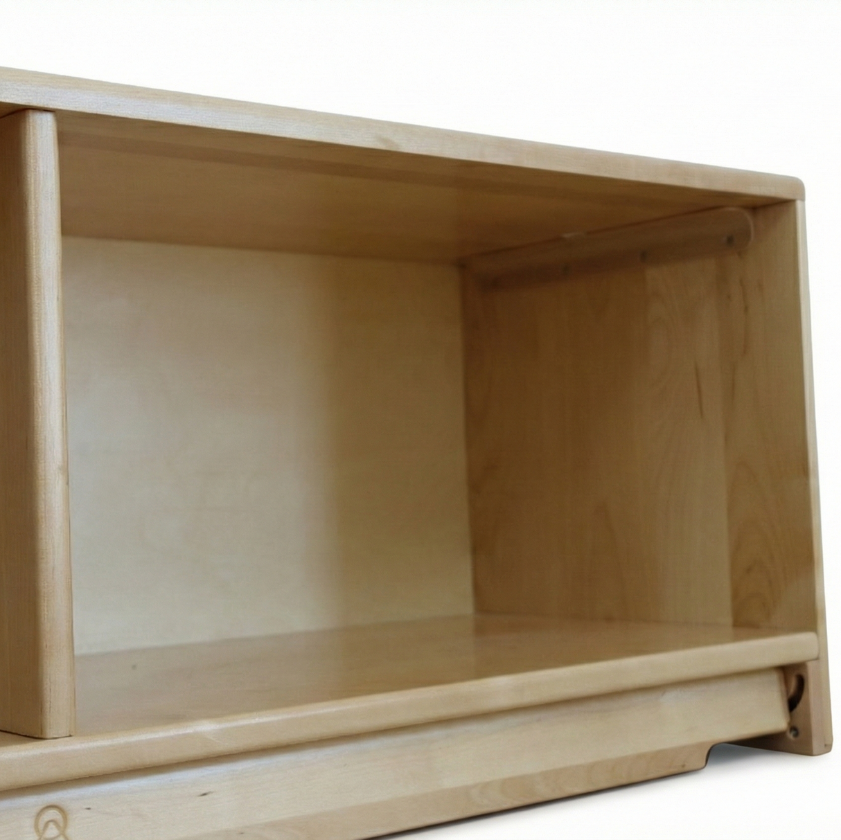 Montessori Classroom Shelf - 4' x 16"
